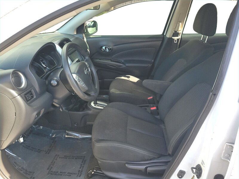 Used 2019 Nissan Versa SV image 10