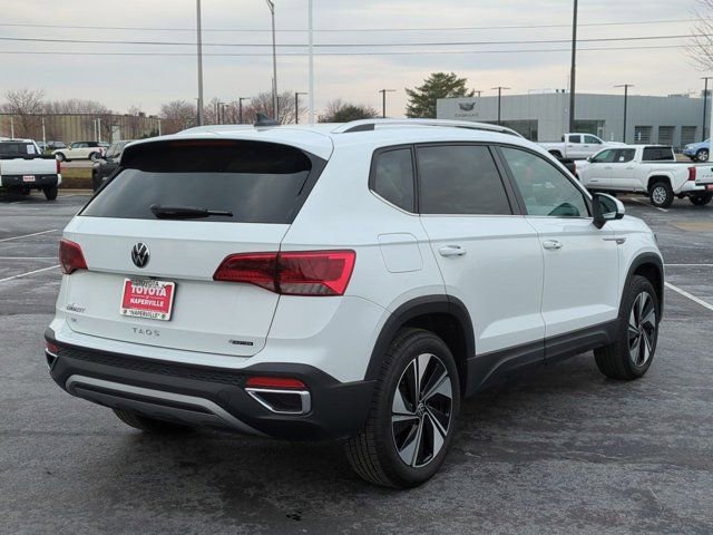 Used 2024 Volkswagen Taos SE AWD/4WD image 5