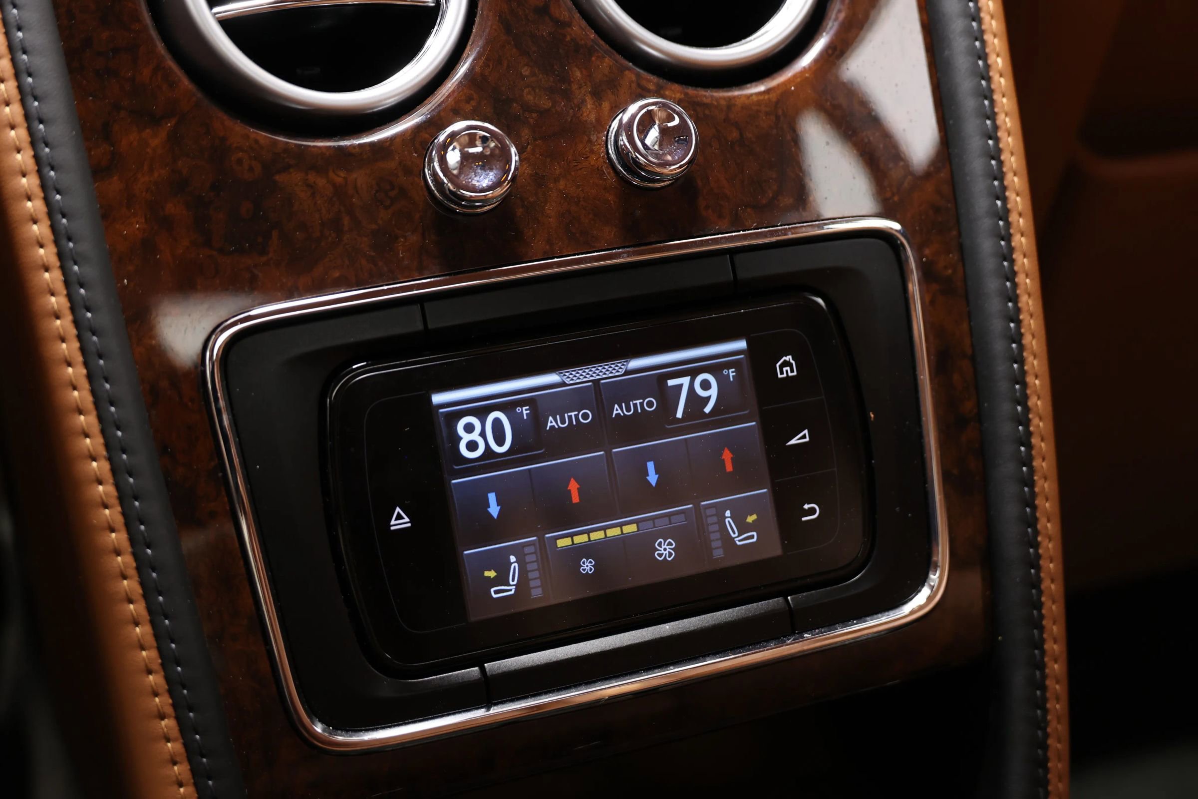 Used 2015 Bentley Flying Spur V8 AWD/4WD image 46