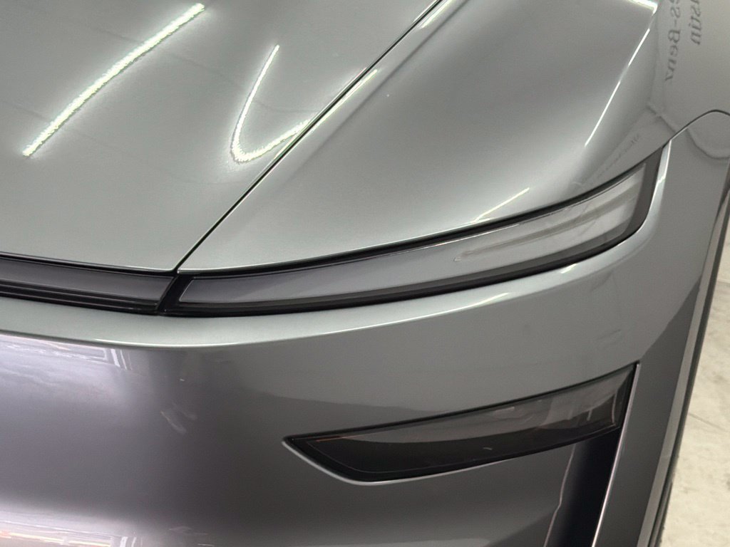 Used 2026 Tesla Model Y 2WD image 10