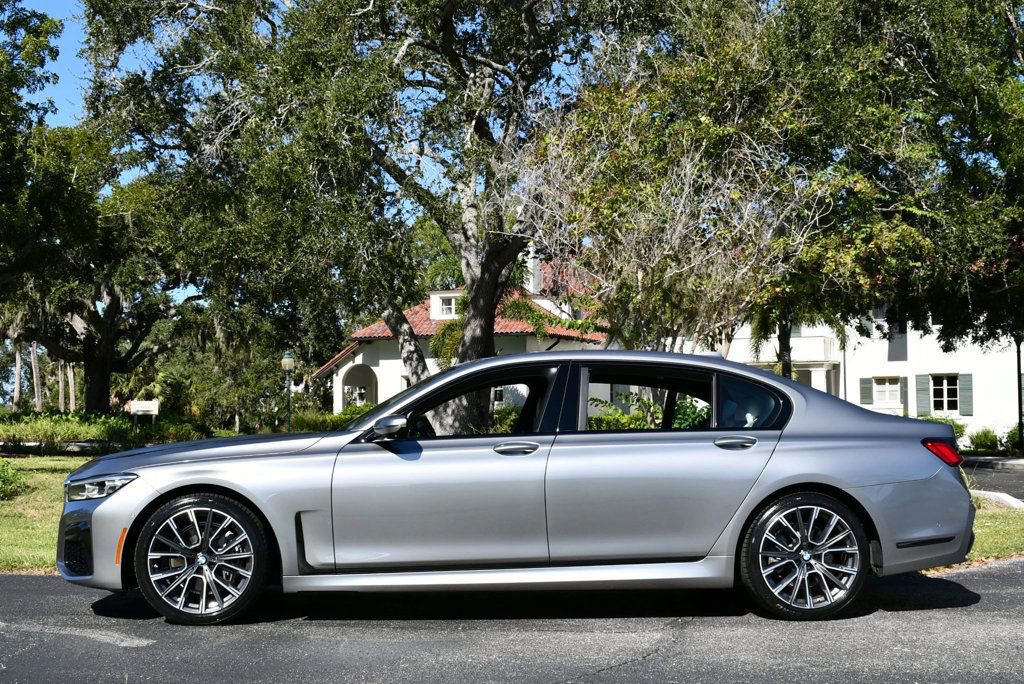 Used 2020 BMW 740i w/ Luxury Rear Seating Package image 25