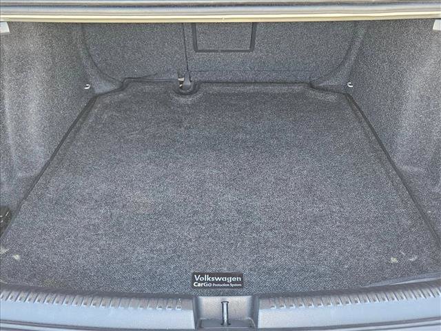 Used 2015 Volkswagen Jetta SE FWD image 6