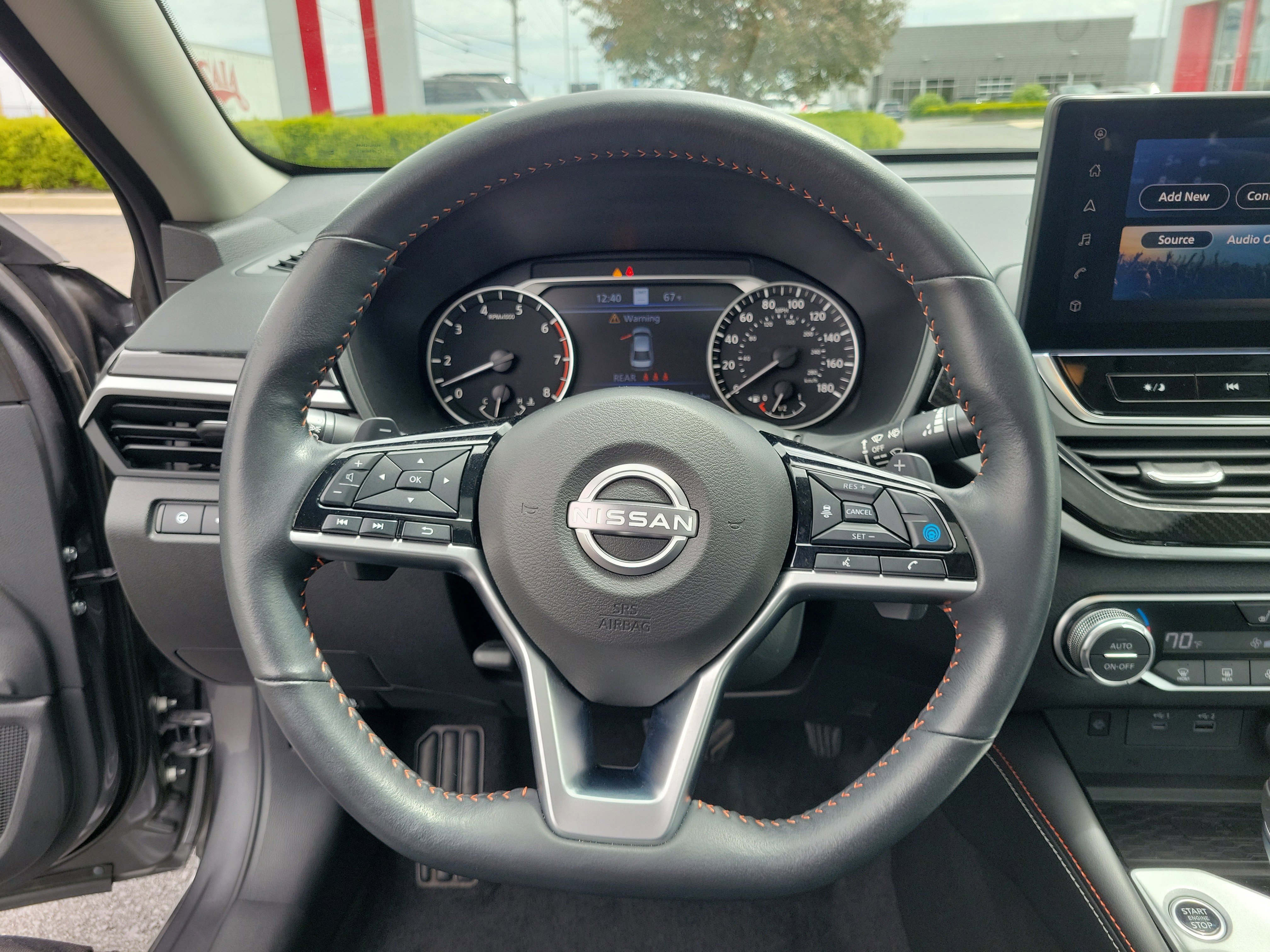 Used 2024 Nissan Altima 2.0 SR FWD image 21