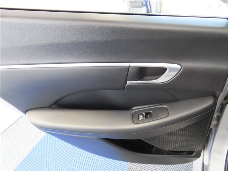 Used 2023 Hyundai Sonata SEL w/ Convenience Package FWD image 29
