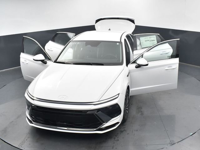 Used 2025 Hyundai Sonata SEL FWD image 36