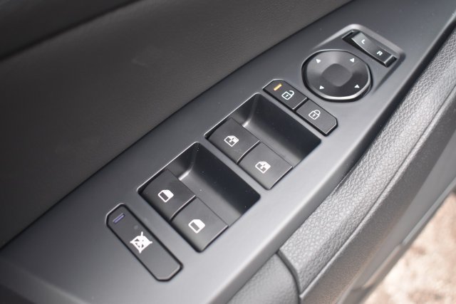 New 2026 Kia Sportage EX AWD/4WD image 21