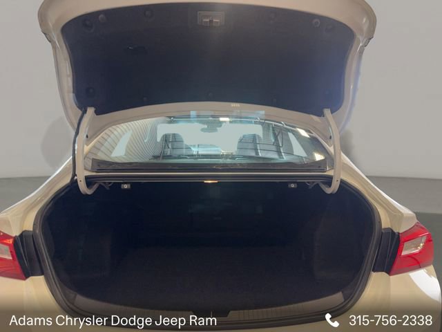 Used 2024 Chevrolet Malibu LT image 8