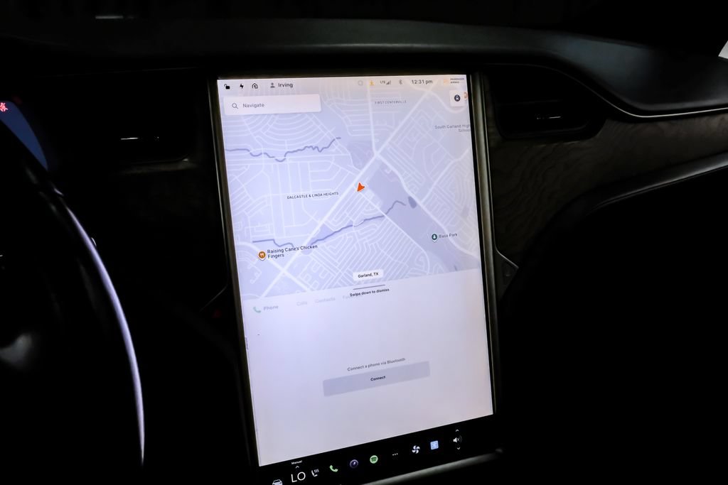 Used 2020 Tesla Model X Long Range AWD/4WD image 32