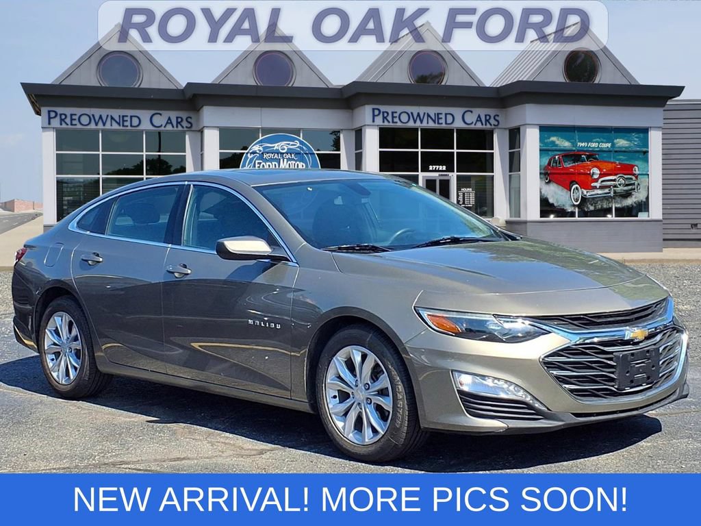 Used 2020 Chevrolet Malibu LT FWD image 1