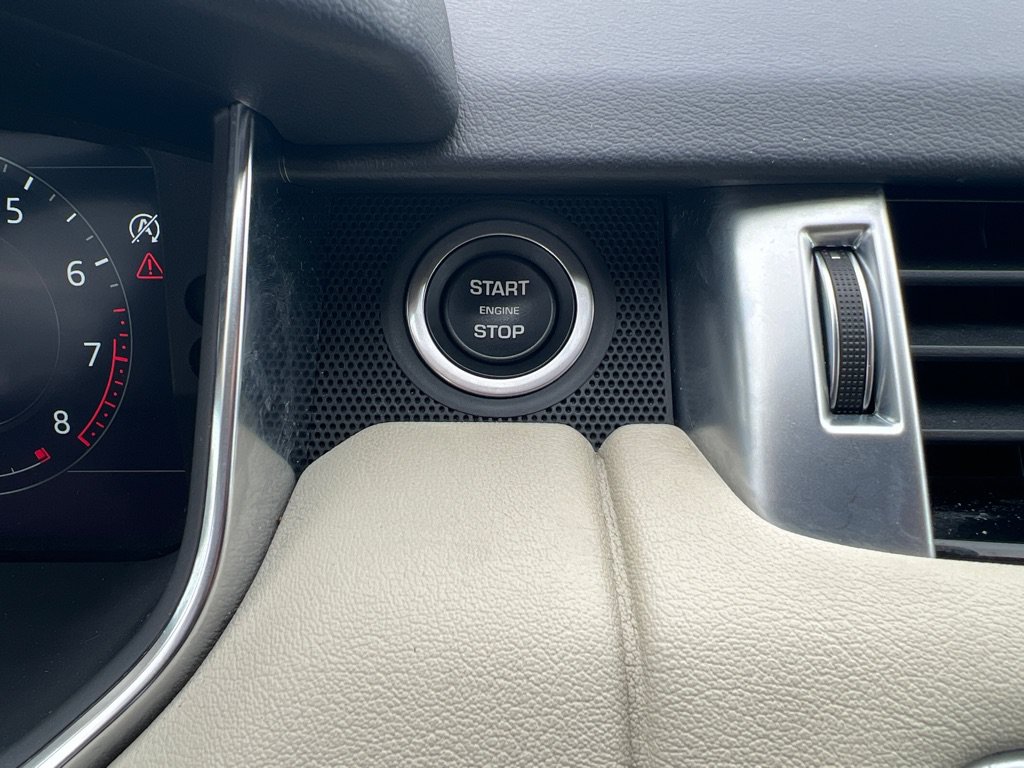 Used 2019 Land Rover Range Rover Sport HSE AWD/4WD image 43