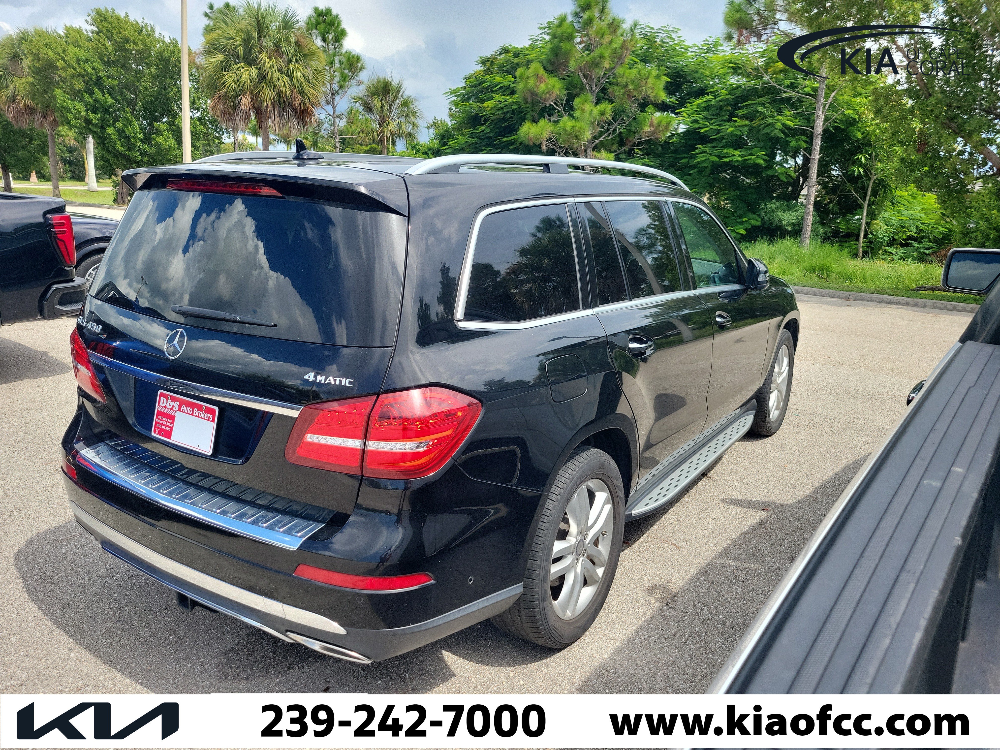 Used 2017 Mercedes-Benz GLS 450 4MATIC image 5