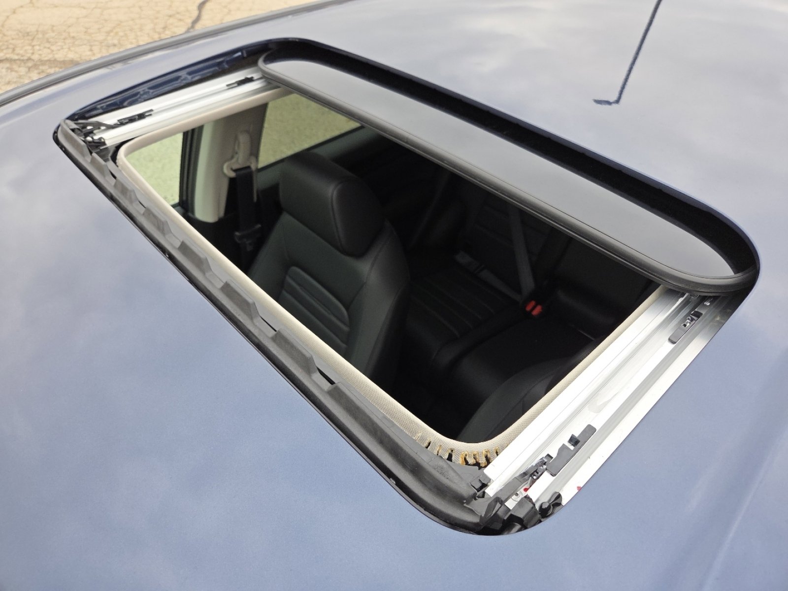 New 2026 Honda CR-V EX-L image 3