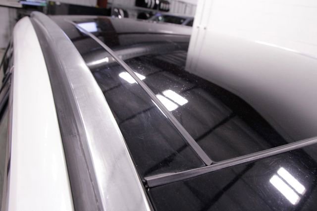 Used 2020 Lincoln Corsair Standard w/ Premium Package image 18