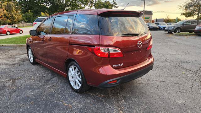 Used 2012 MAZDA MAZDA5 Touring w/ Moonroof & Audio Pkg FWD image 9