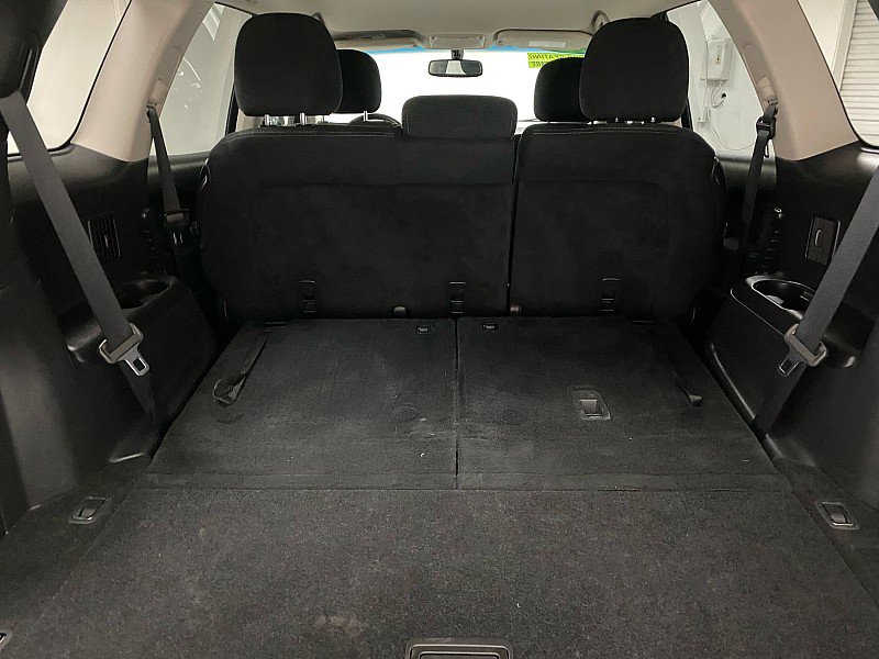 Used 2015 Nissan Pathfinder SV w/ Cargo Package image 12