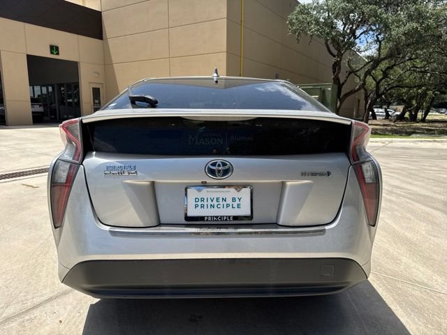 Used 2016 Toyota Prius Three FWD image 3
