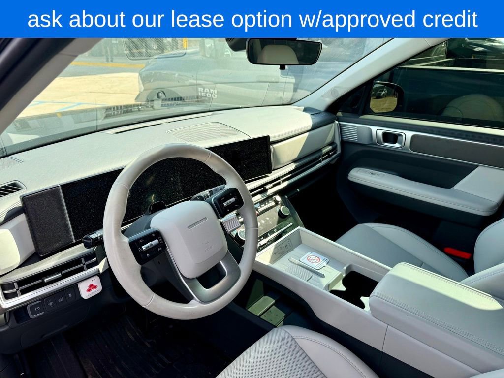 Used 2025 Hyundai Santa Fe SEL image 7