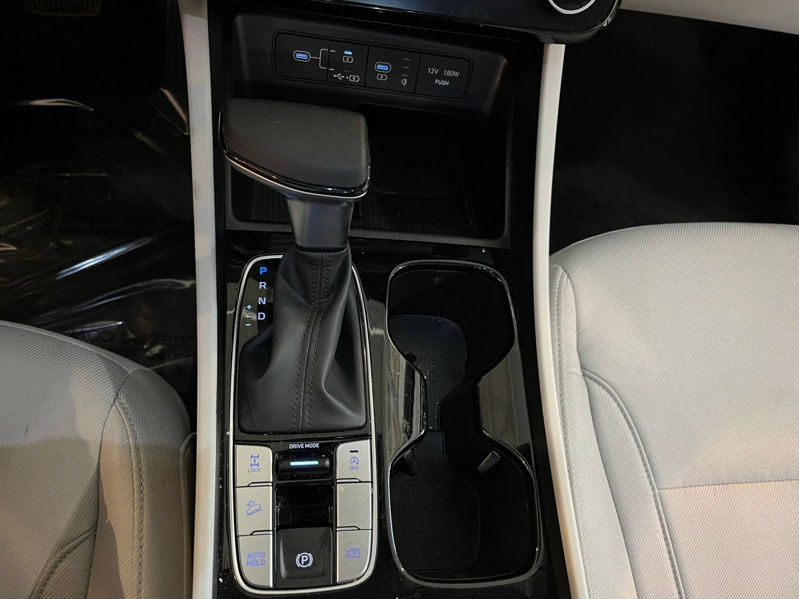 Used 2025 Hyundai Tucson SEL AWD/4WD image 42