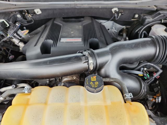 Used 2018 Ford F150 Raptor w/ Equipment Group 802A Luxury image 21