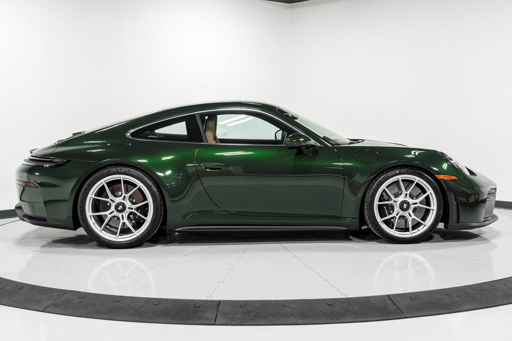 Used 2026 Porsche 911 GT3 RWD image 2