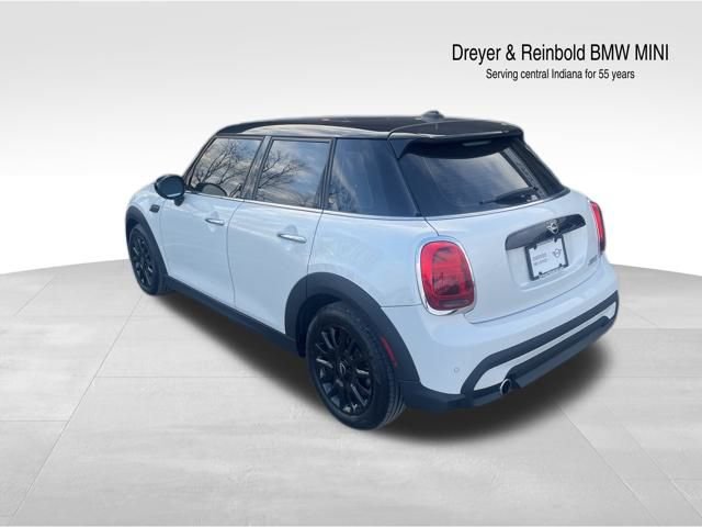 Certified 2023 MINI Cooper 4-Door Hardtop image 5