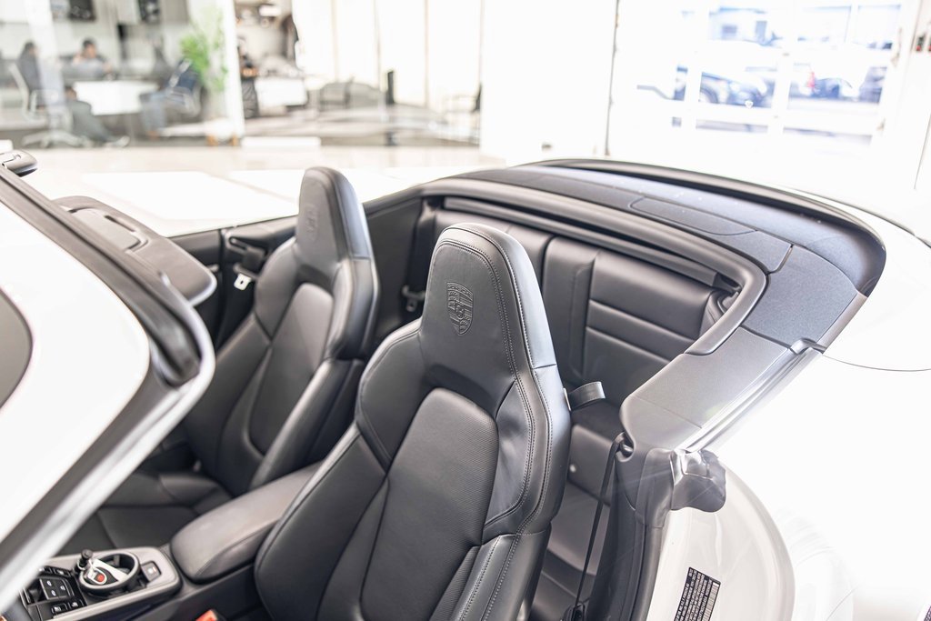 Used 2022 Porsche 911 Carrera 4S image 18