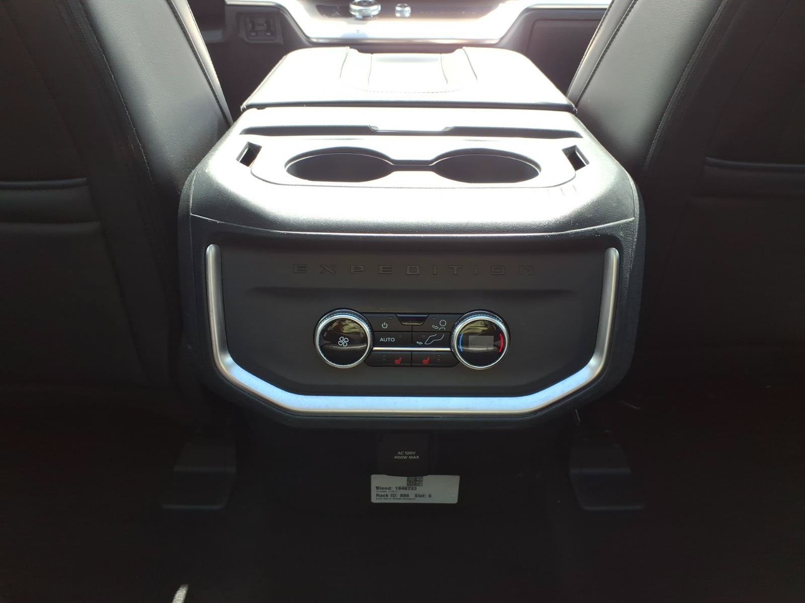 Certified 2025 Ford Expedition Max Platinum AWD/4WD image 18
