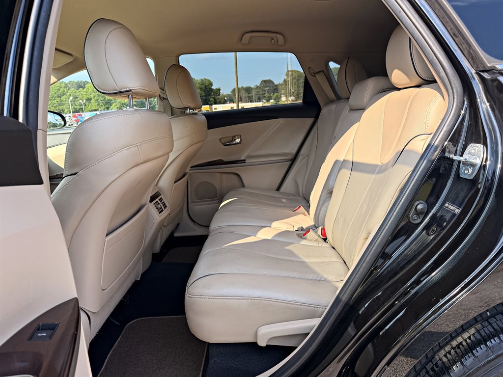 Used 2015 Toyota Venza XLE AWD/4WD image 10