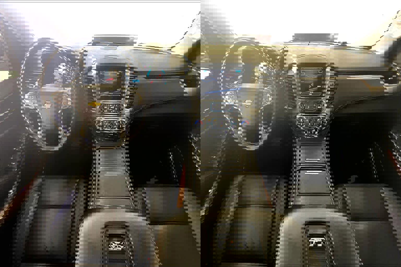 Used 2020 Chevrolet Suburban Premier image 15