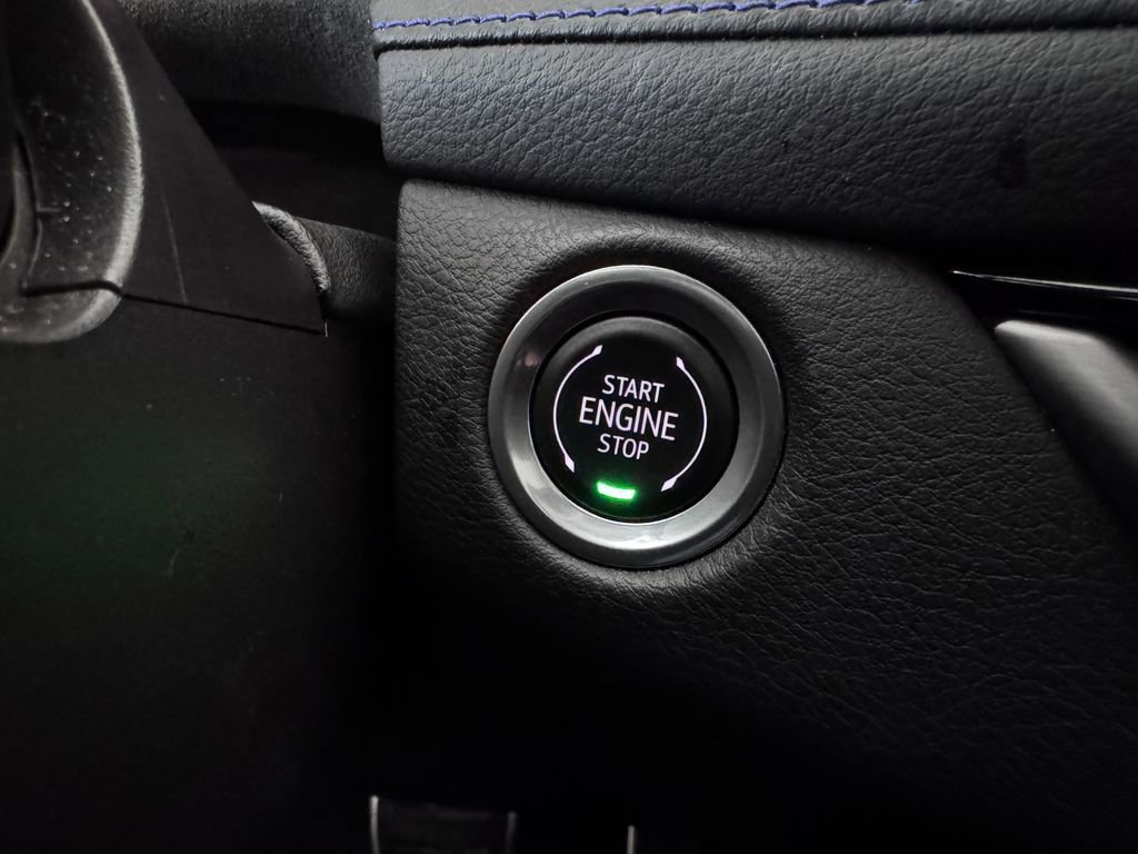 Used 2024 Cadillac XT4 Sport image 23