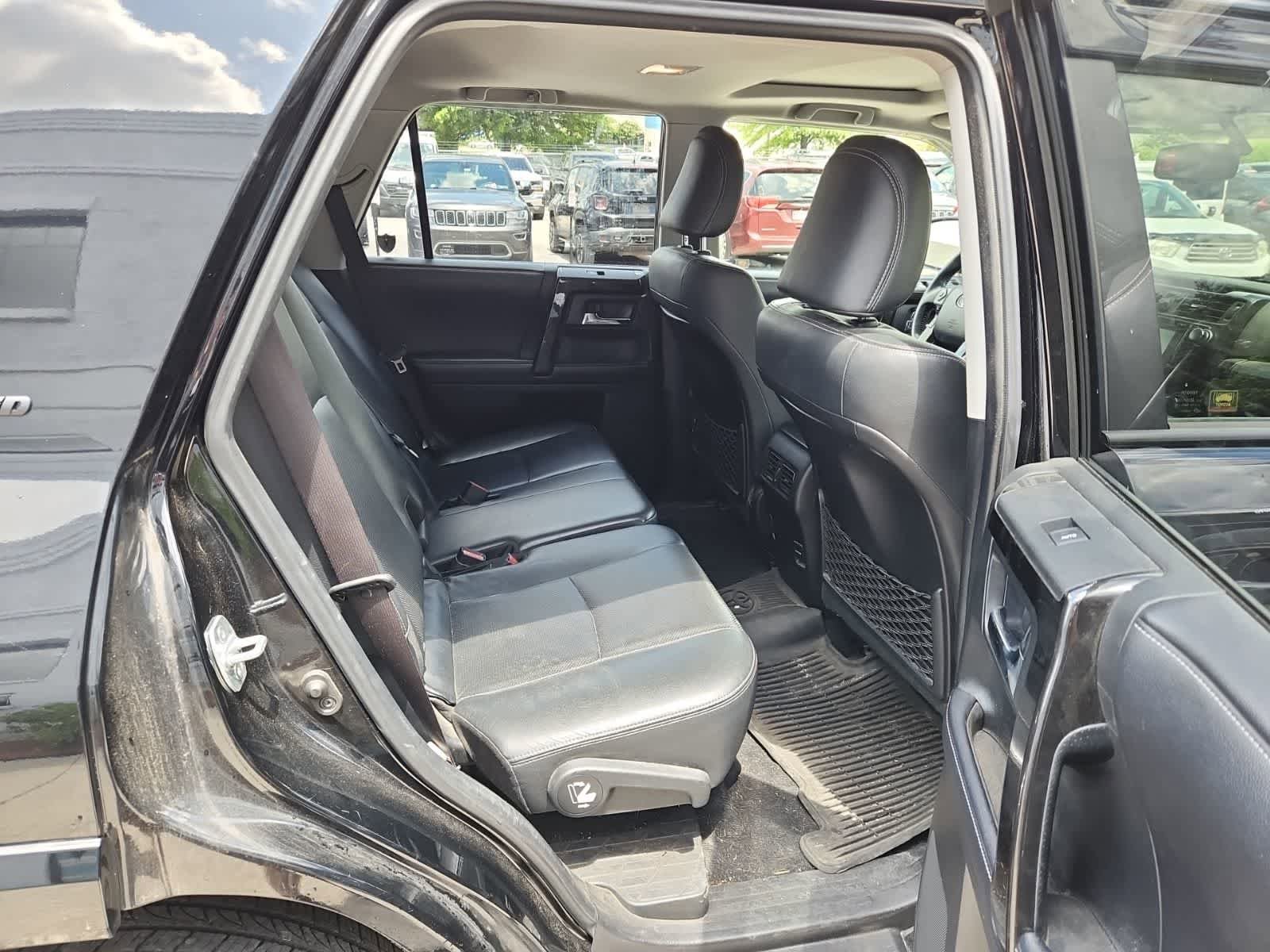 Used 2019 Toyota 4Runner Limited AWD/4WD image 22