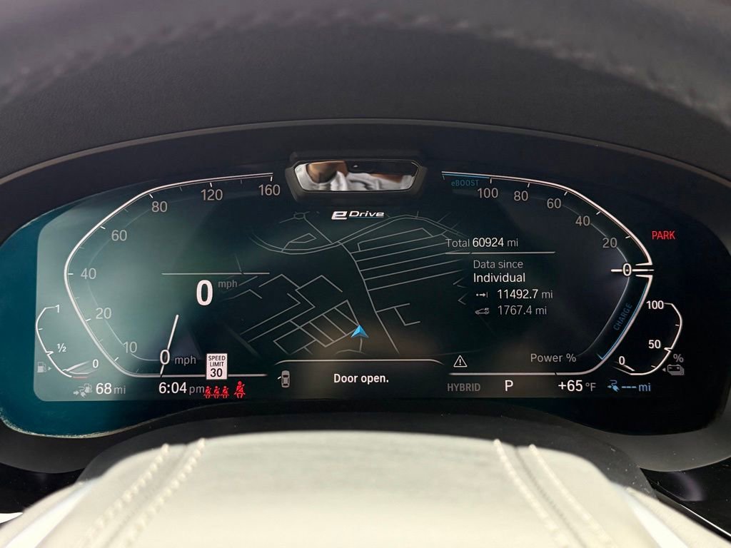 Used 2022 BMW 530e RWD image 21
