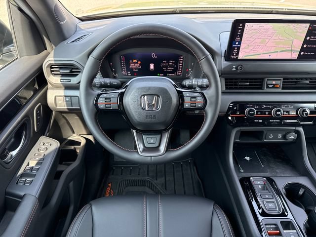 Used 2026 Honda Pilot TrailSport image 19