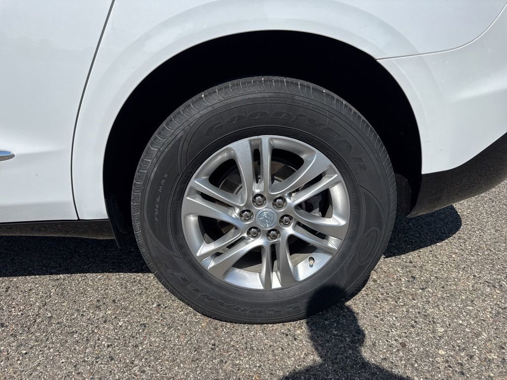 Used 2019 Buick Enclave Essence FWD image 11