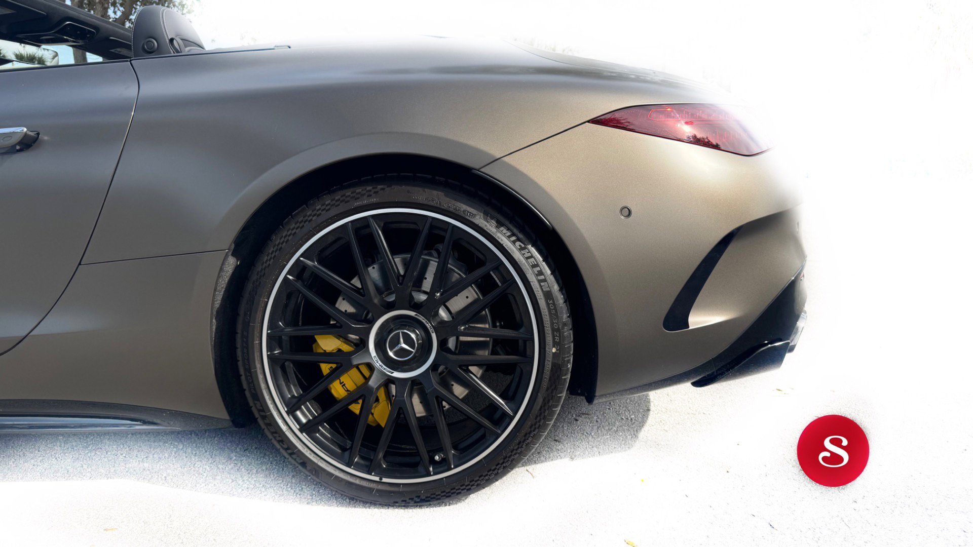 Used 2022 Mercedes-Benz SL 63 AMG 4MATIC image 11