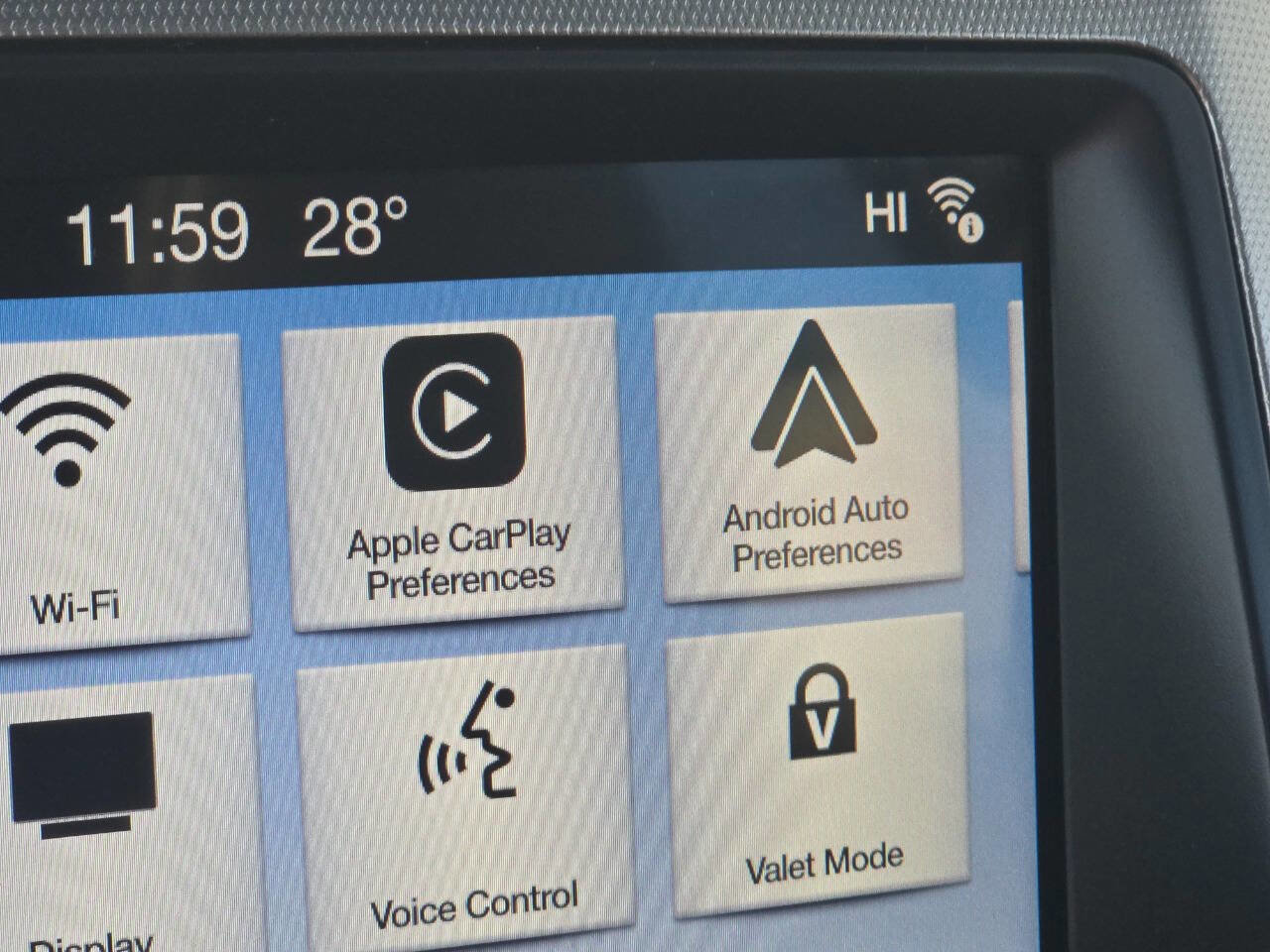 Used 2017 Ford Expedition Limited w/ Equipment Group 301A image 19