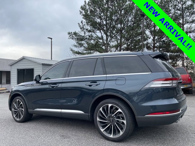 Used 2024 Lincoln Aviator Reserve w/ Equipment Group 201A image 6
