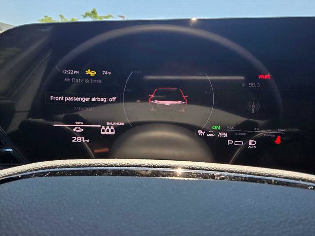 Used 2025 Audi A6 e-tron Premium Plus AWD/4WD image 29