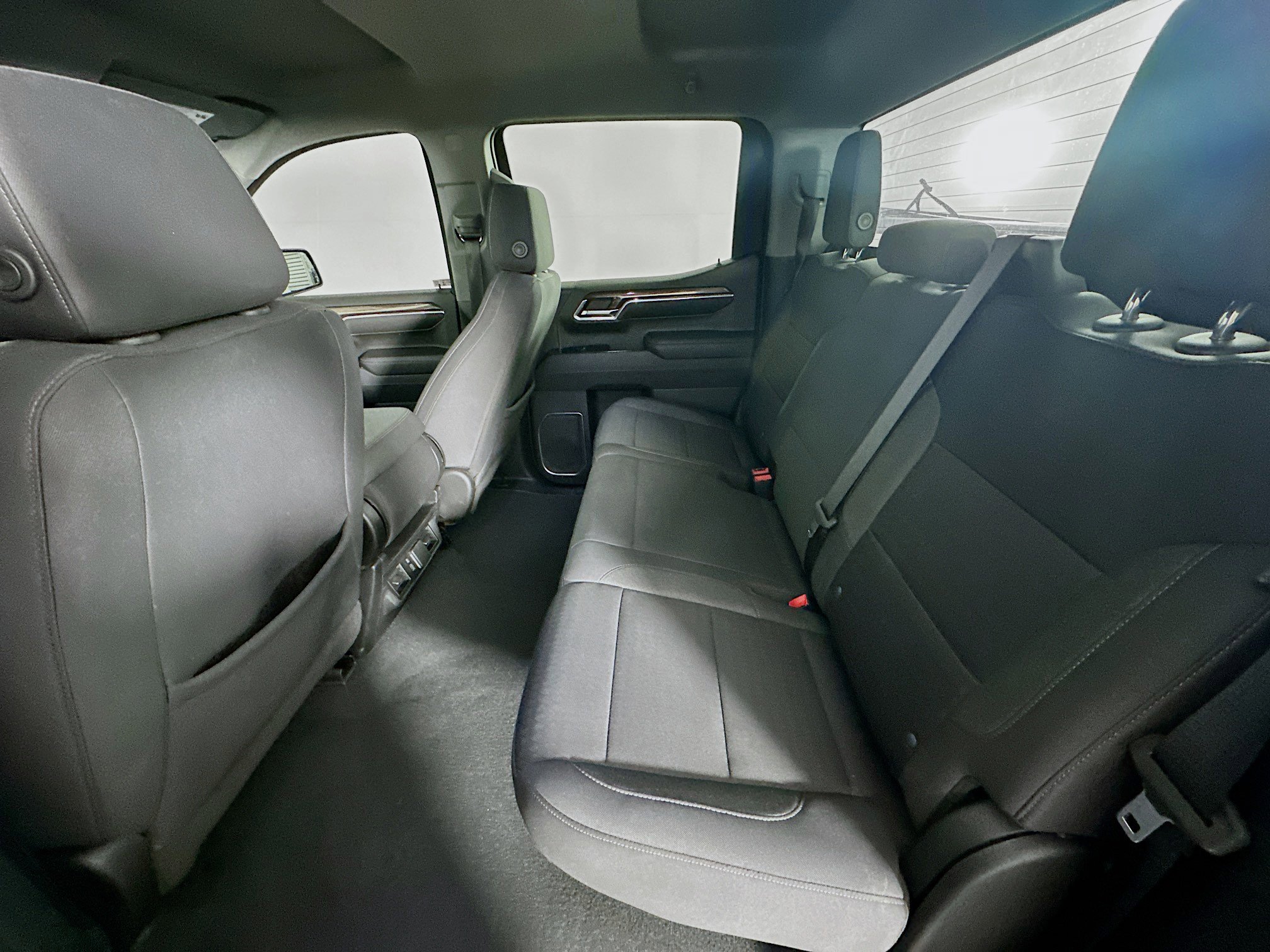 Used 2023 Chevrolet Silverado 1500 LT image 27