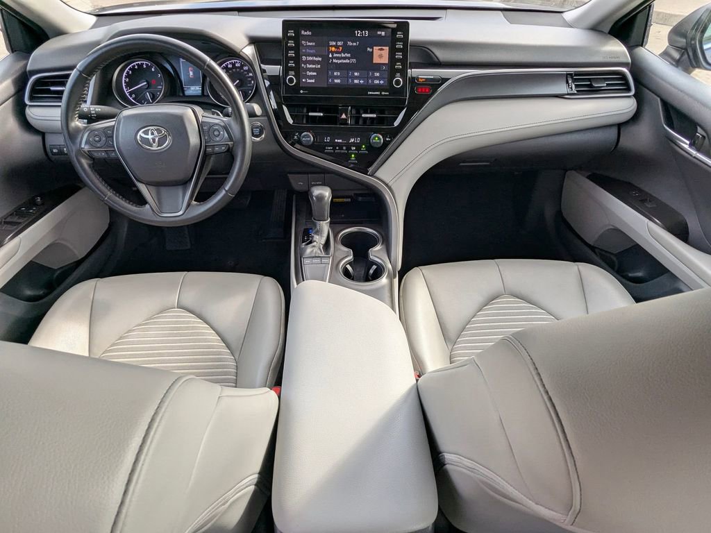 Used 2024 Toyota Camry SE image 27
