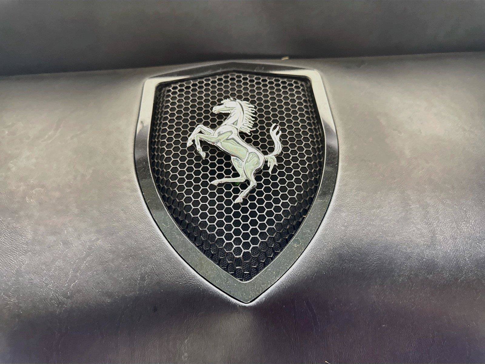Used 2020 Ferrari 812 Superfast RWD image 27