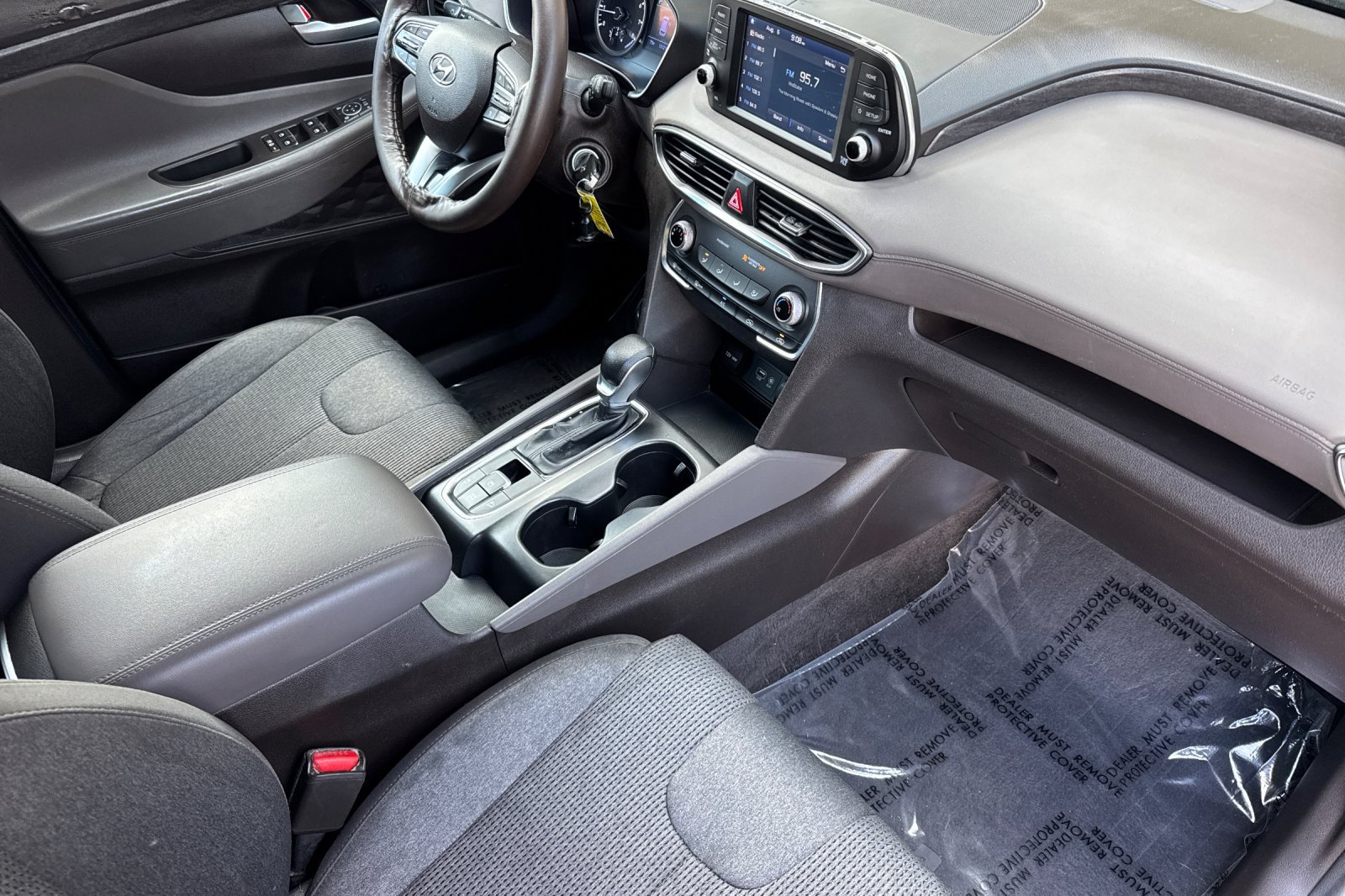 Used 2019 Hyundai Santa Fe SE AWD/4WD image 14