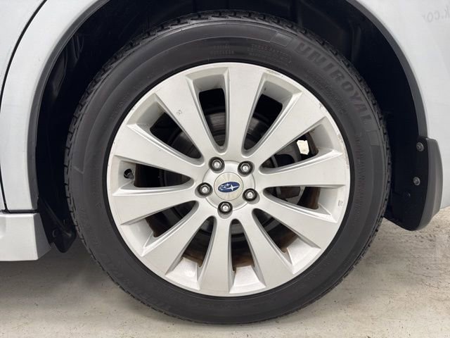 Used 2012 Subaru Legacy 3.6R Limited w/ Utility Pkg 1 AWD/4WD image 32