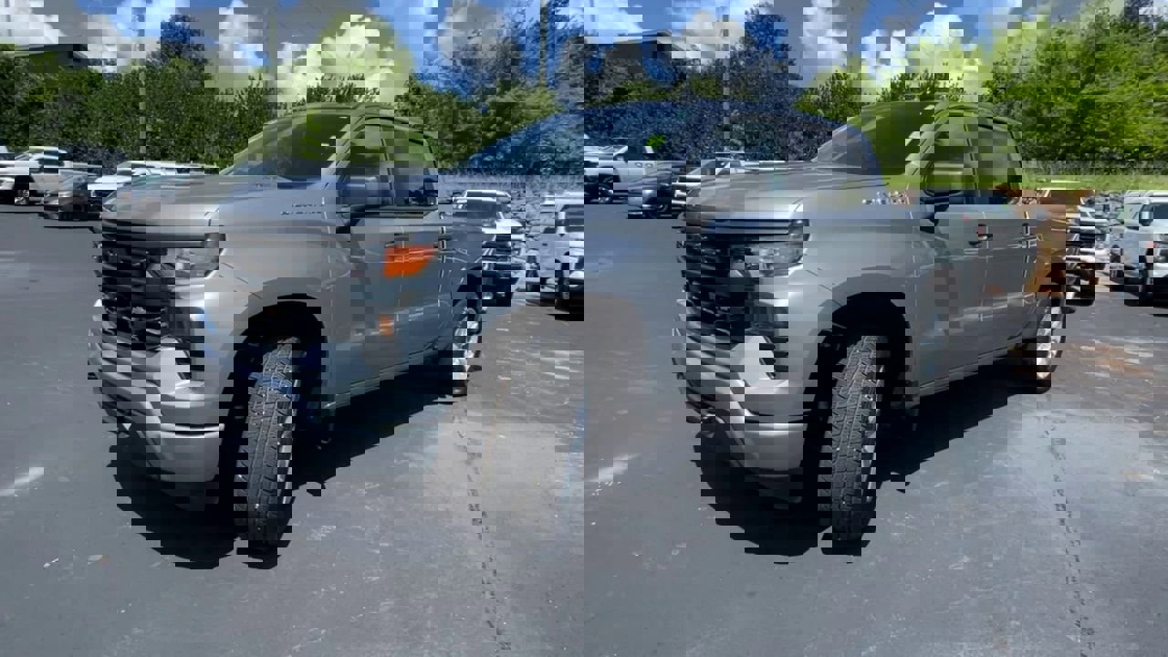 New 2025 Chevrolet Silverado 1500 Custom image 4