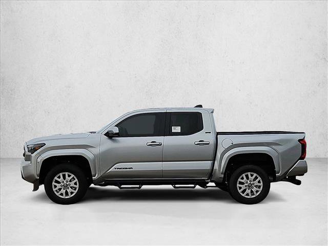 Used 2025 Toyota Tacoma SR5 AWD/4WD image 9