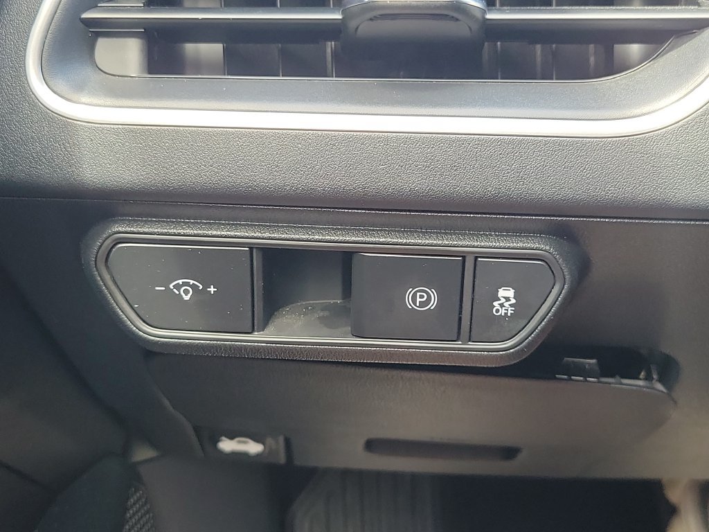 Used 2025 Kia K4 FWD image 27