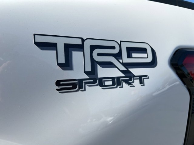 New 2025 Toyota Tacoma TRD Sport image 4