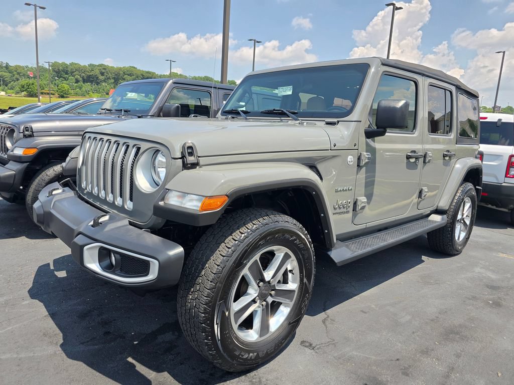 Used 2021 Jeep Wrangler Unlimited Sahara w/ Cold Weather Group AWD/4WD image 4