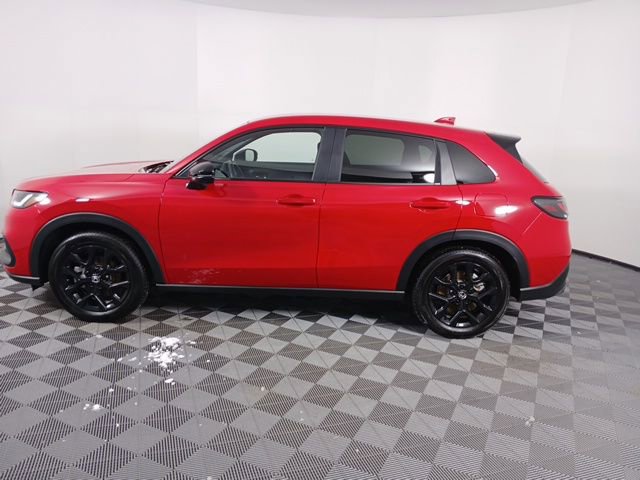 Certified 2025 Honda HR-V Sport image 4