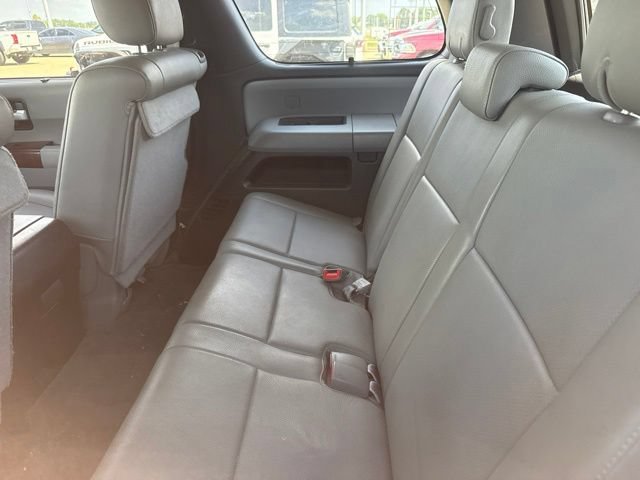 Used 2017 Toyota Sequoia Platinum AWD/4WD image 5